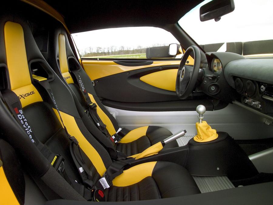  Lotus Sport Exige 240R 2005 года  (фото 3 из 6)